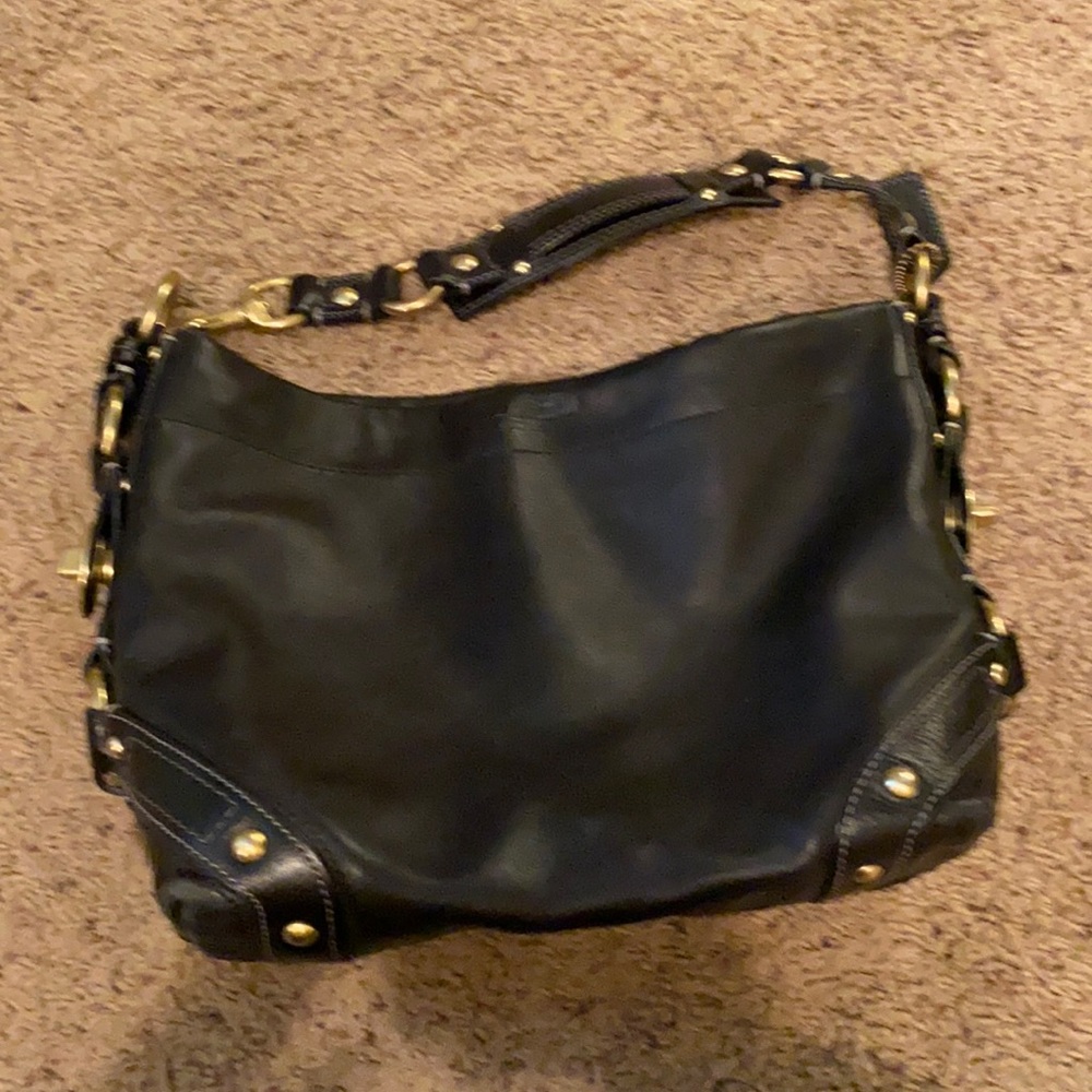Used like new condition. Small scuff on the couch tag